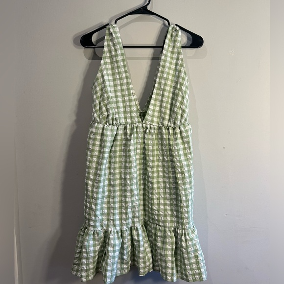 Pretty Little Thing - Green/White checkered summer dress - SIZE 4 #summerdres - Picture 1 of 3